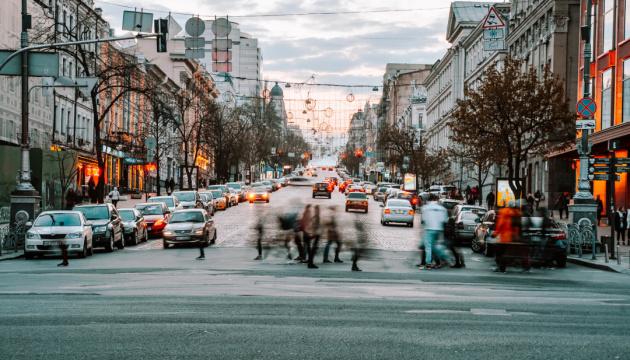 Армія, Мова, Віра (і не лише): чи формують соціальні ознаки наше сприйняття інших?