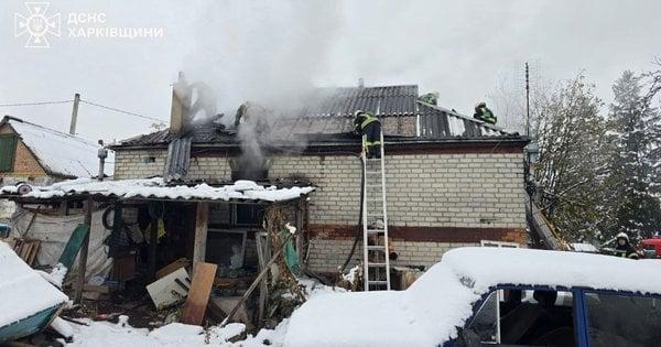 У Харківській області внаслідок пожежі в житловому будинку трагічно загинули дідусь і чотири його онуки.